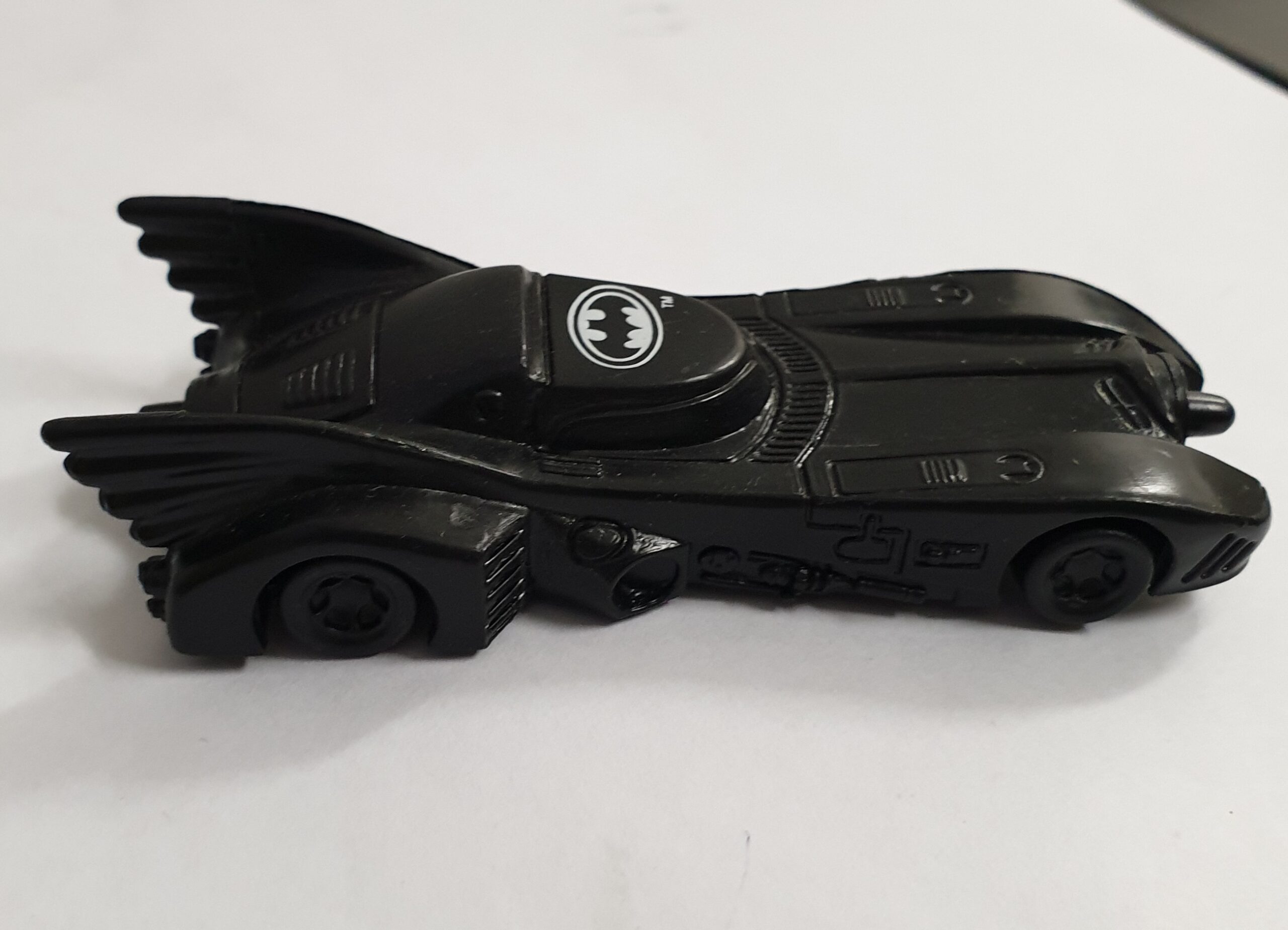 BATMAN RETURNS BATMOBILE CANDY DISPENSER - UNICO_thumbnail BATMAN RETURNS BATMOBILE CANDY DISPENSER - UNICO_thumbnail