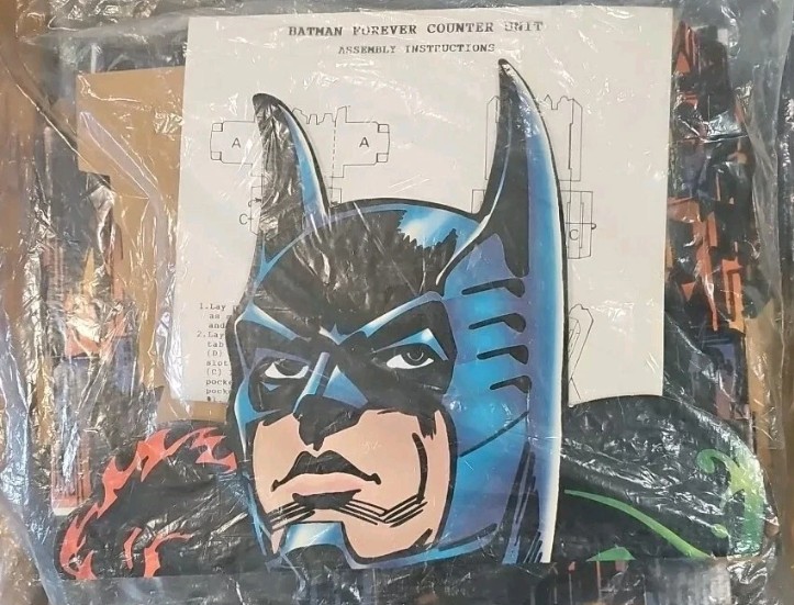 BATMAN FOREVER COUNTER UNIT DISPLAY - UNICO_thumbnail